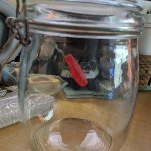 Meet your Posher, Amu